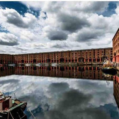 Liverpool, Superb City Centre Apartment With Parking Kültér fotó
